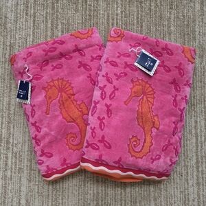 Roller Rabbit x Target - Set Of 2 - Pink and Orange Seahorse Beach Towels